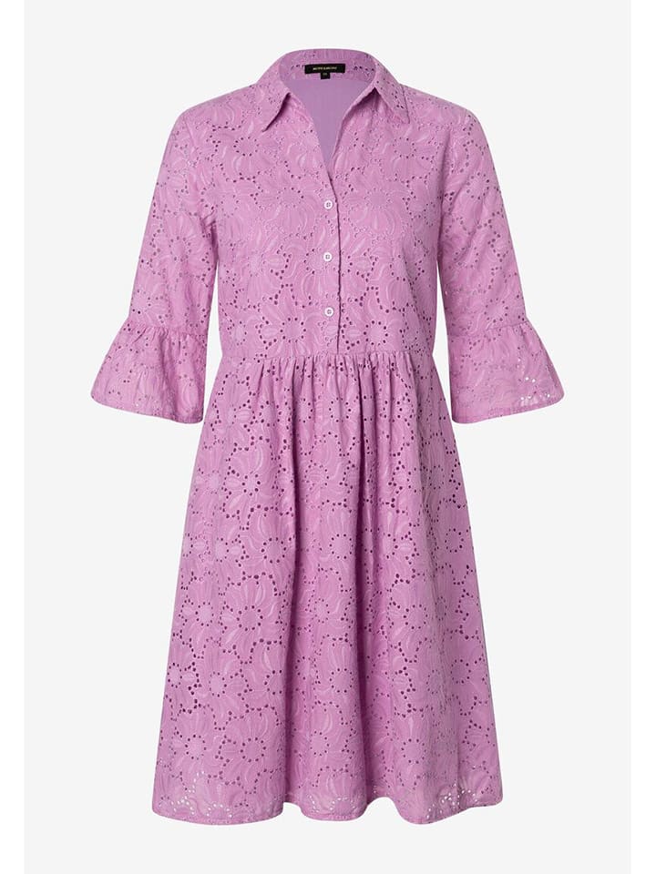 Платье розового цвета More & More
Платье розового цвета More & More