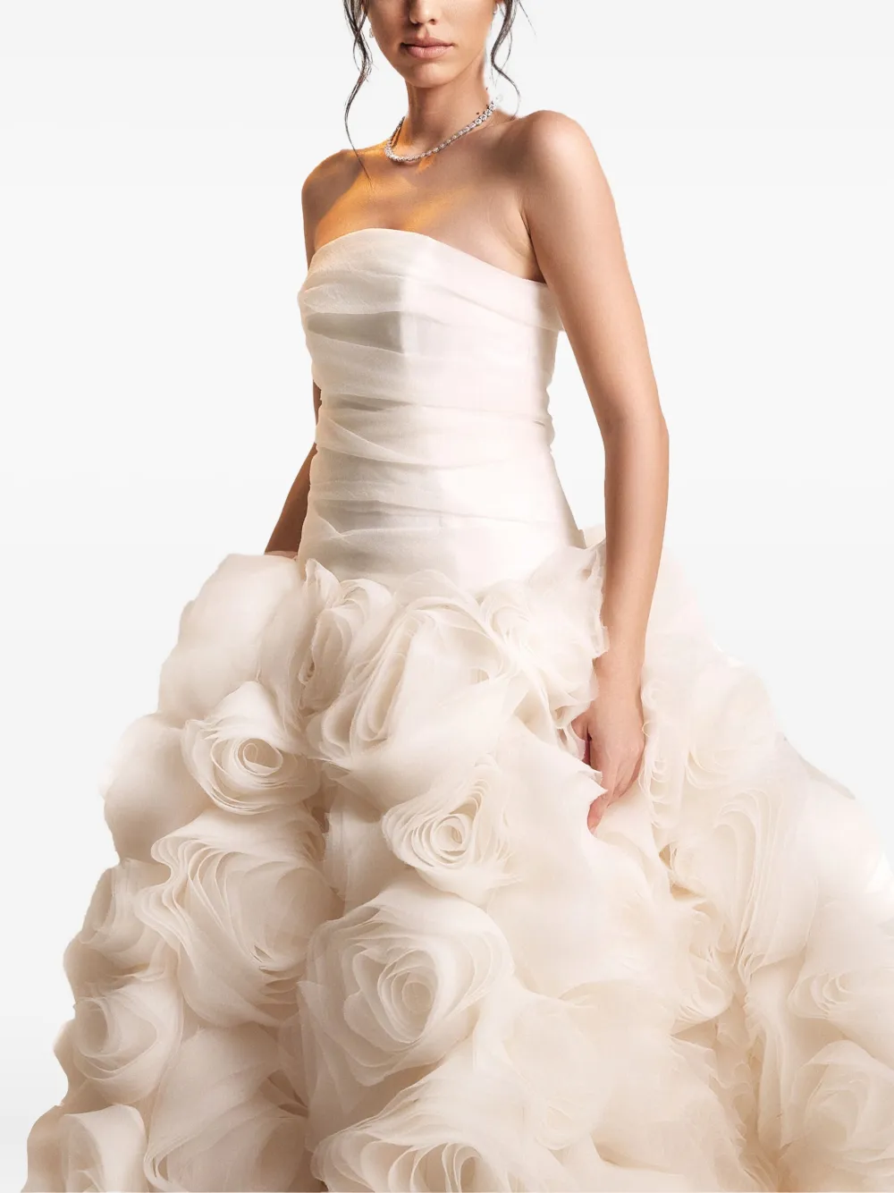 Макси-платье без бретелек с розовым декором Ana Radu, белый
Макси-платье без бретелек с розовым декором Ana Radu, белый