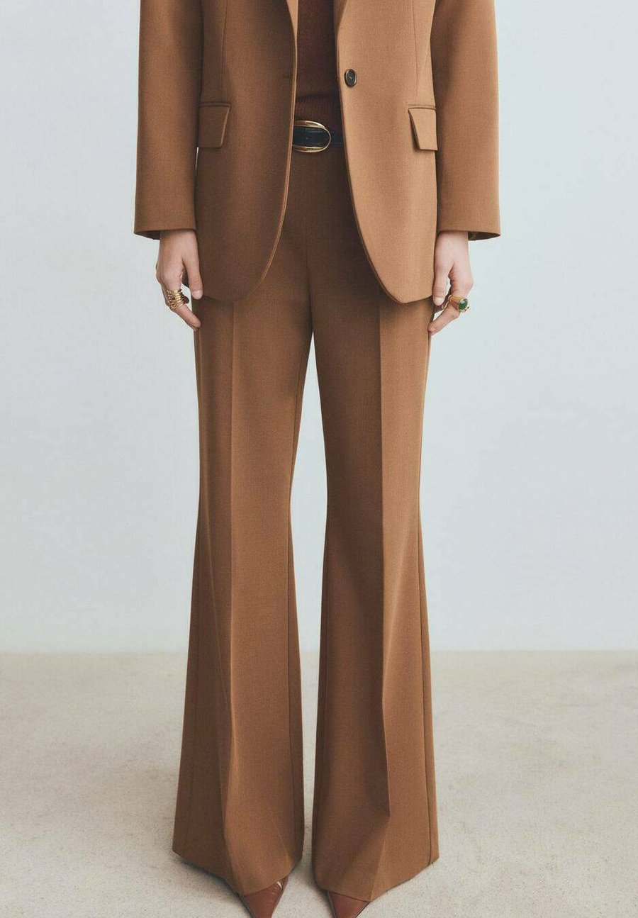 Брюки Mango Trousers, Camel
Брюки Mango Trousers, Camel