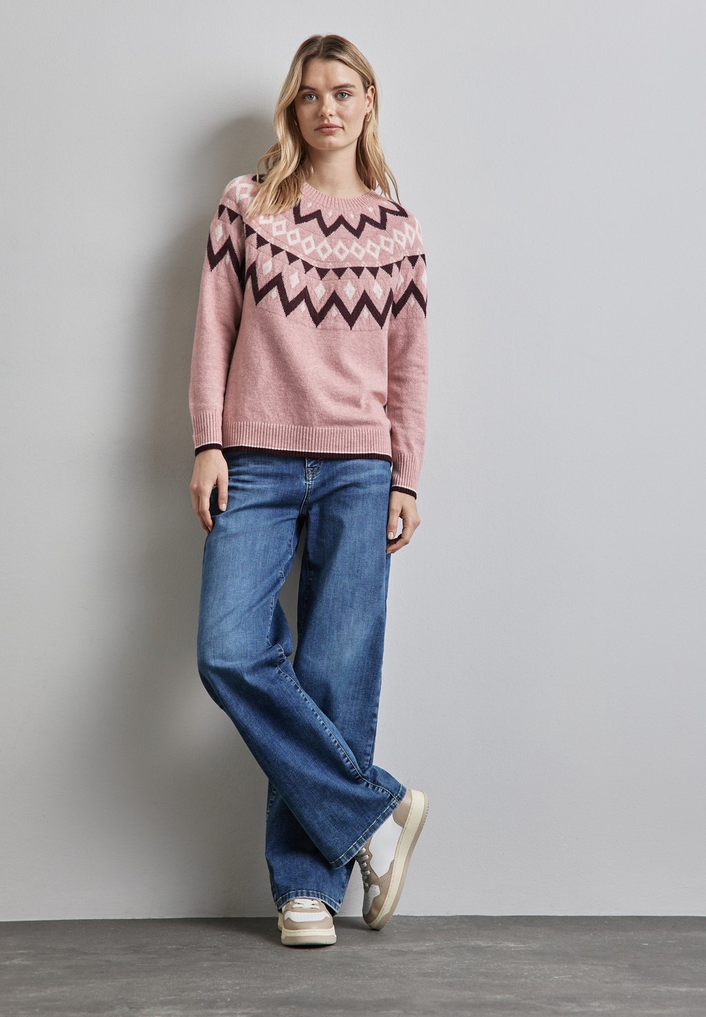 Джемпер IM NORWEGER-STIL Street One, розовый
Джемпер IM NORWEGER-STIL Street One, розовый