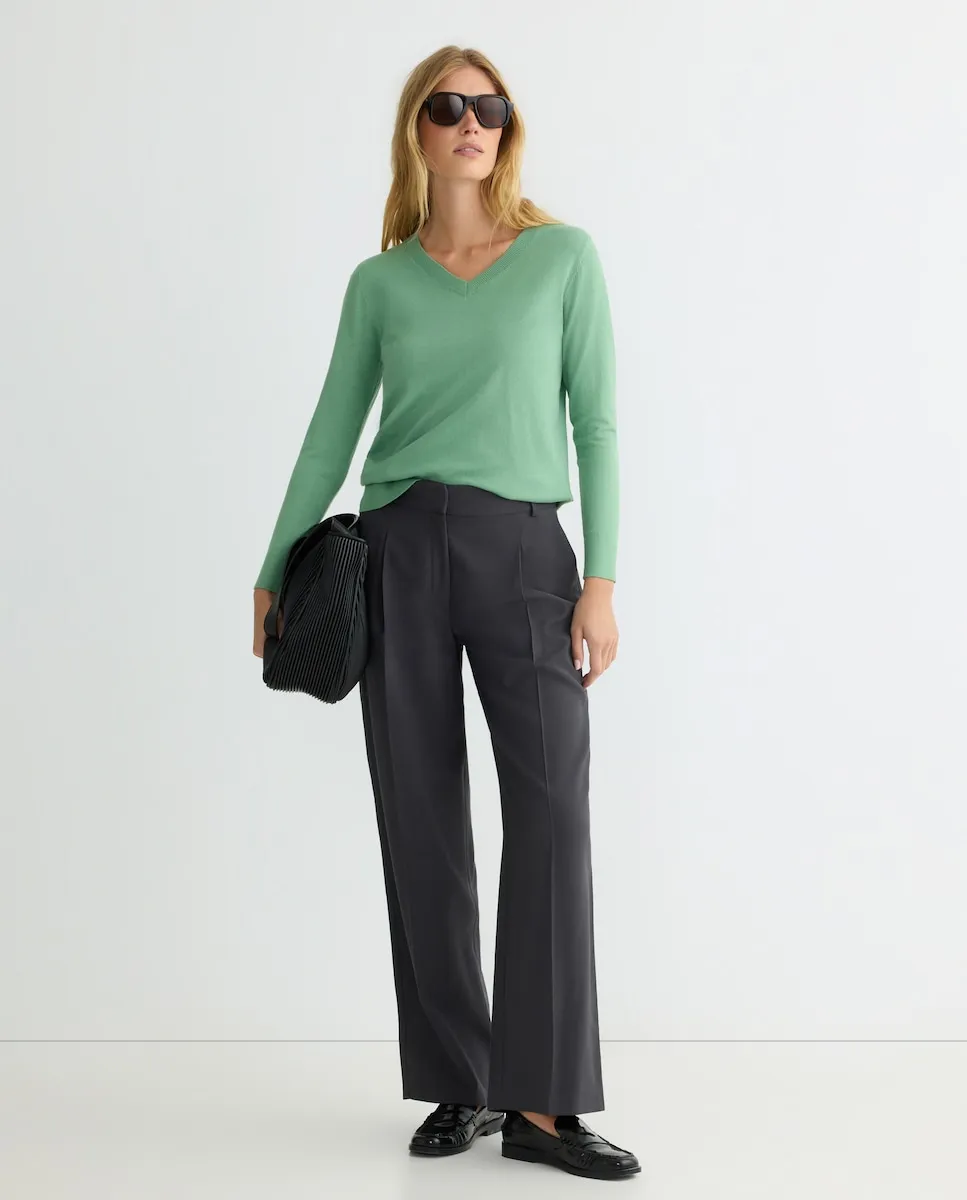 Женский свитер с длинным рукавом однотонный Zermatt, зеленый
Женский свитер с длинным рукавом однотонный Zermatt, зеленый