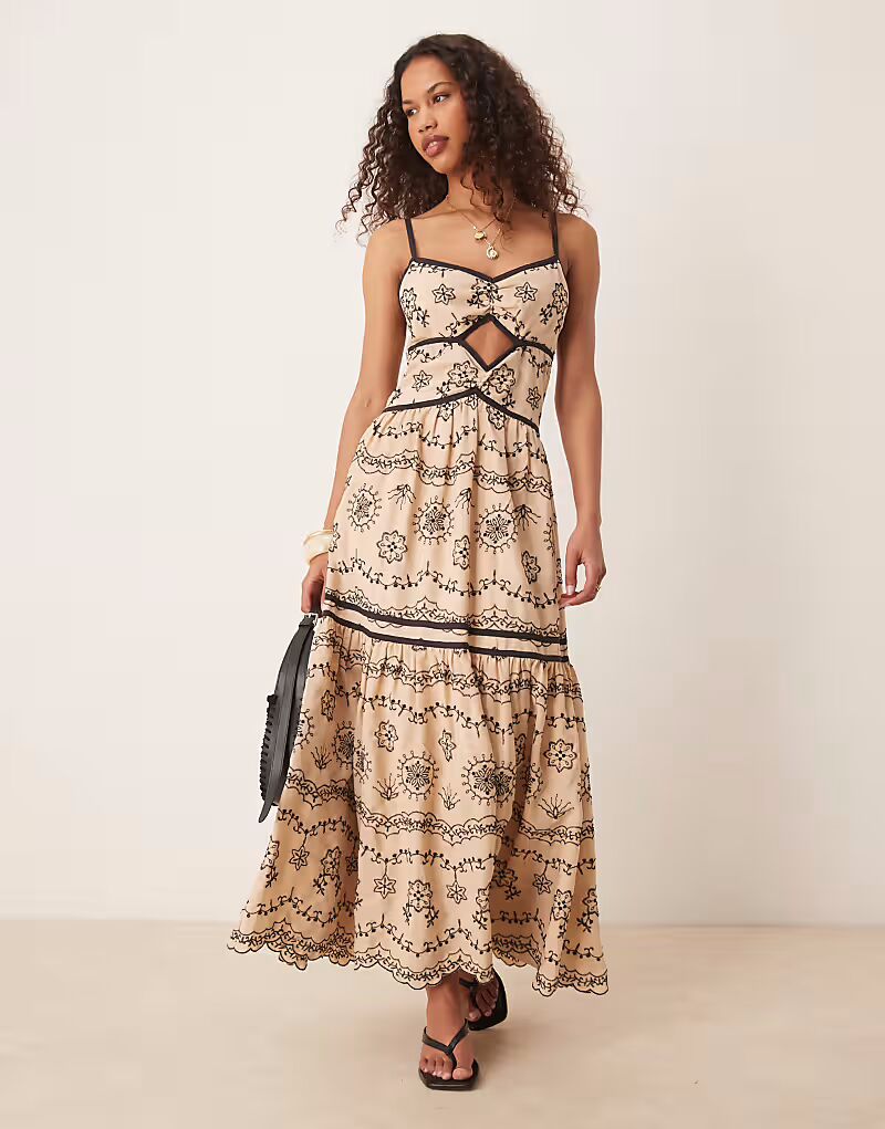 Платье макси ASOS DESIGN каменно-серого цвета с вырезом, вышивкой и черной отделкой
Платье макси ASOS DESIGN каменно-серого цвета с вырезом, вышивкой и черной отделкой