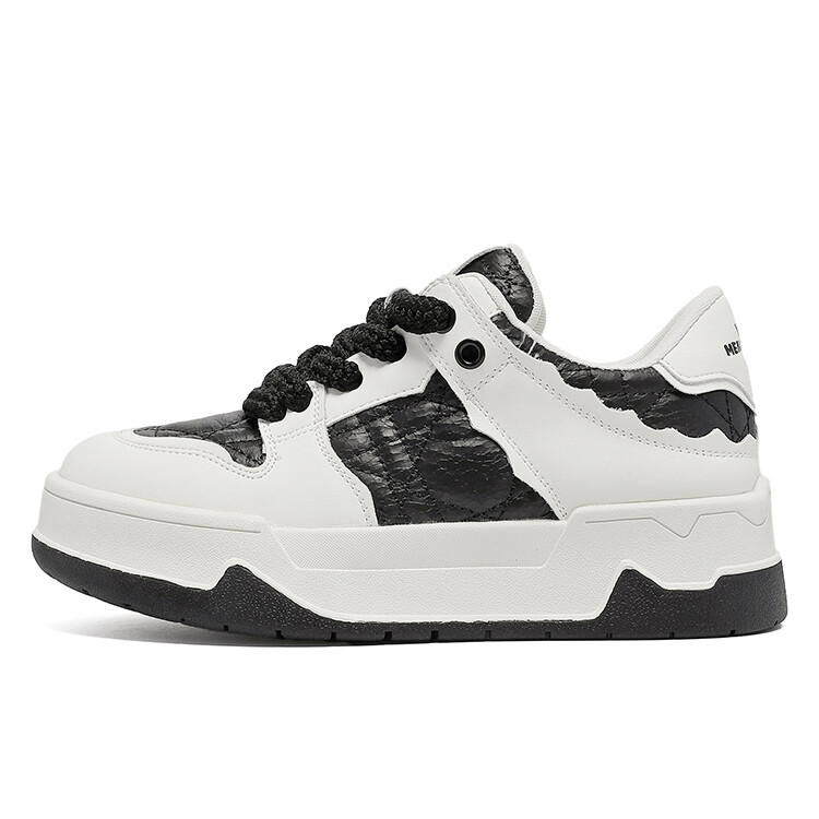 Кеды, скейтборд обувь женская низкая Goethean, черный
Кеды, скейтборд обувь женская низкая Goethean, черный