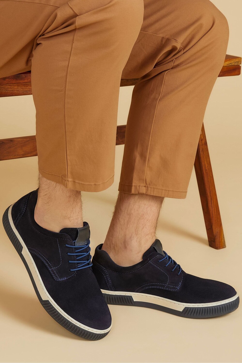 Замшевые кроссовки Seaford Jones Bootmaker, синий
Замшевые кроссовки Seaford Jones Bootmaker, синий