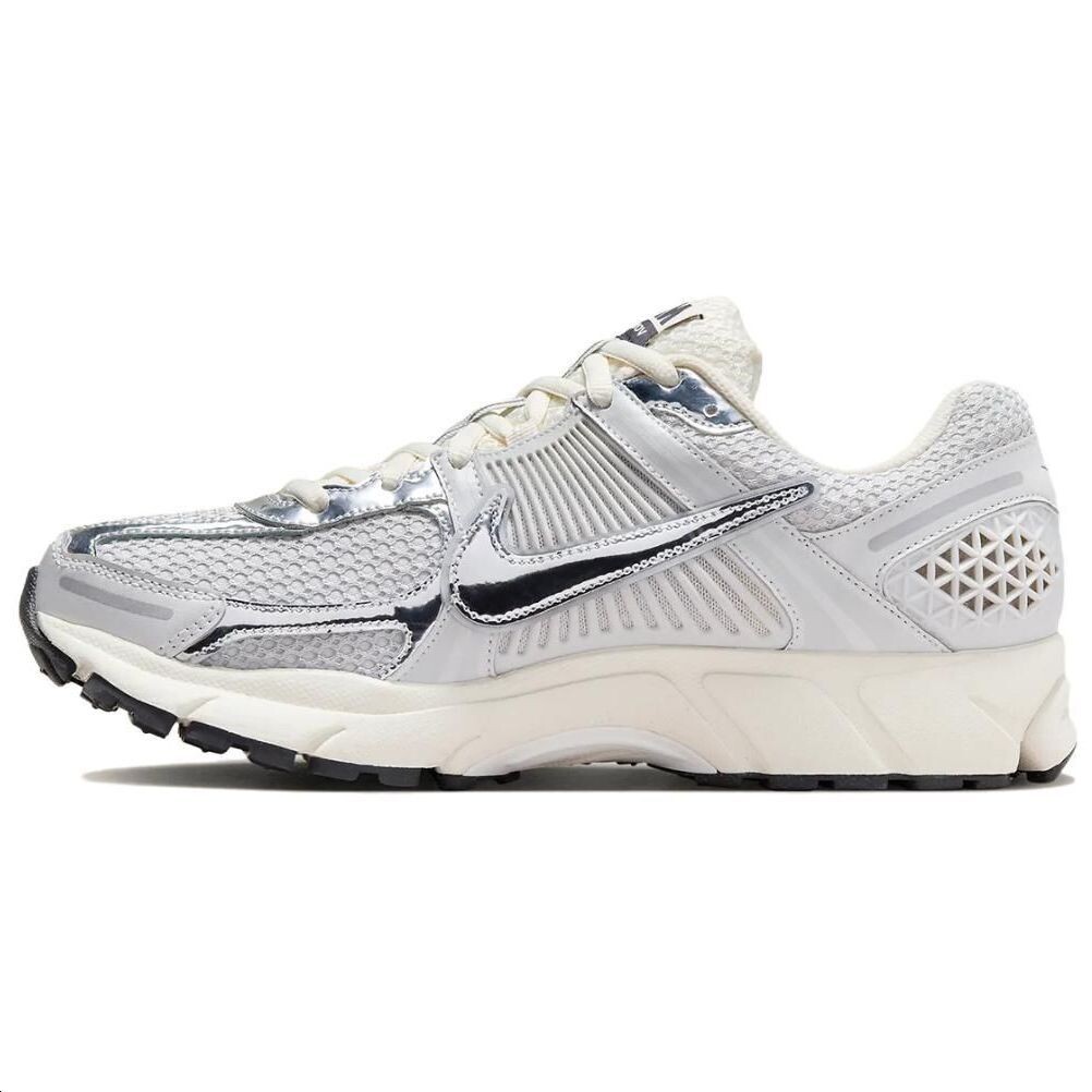 Кроссовки Nike Air Zoom Vomero 5 Мужчины, Gray
Кроссовки Nike Air Zoom Vomero 5 Мужчины, Gray
