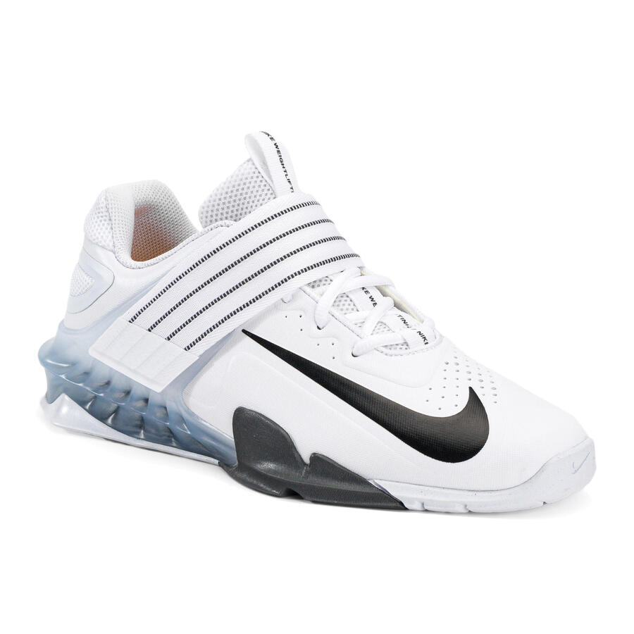 Кроссовки для тяжелой атлетики Nike Savaleos
Кроссовки для тяжелой атлетики Nike Savaleos