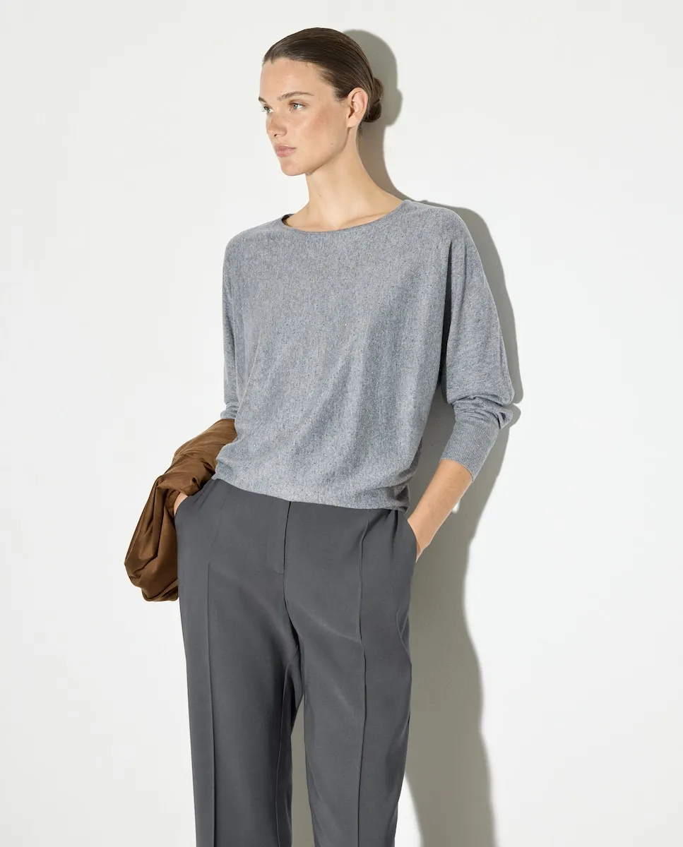 Женский джемпер с лодочкой и стразами Woman El Corte Inglés, светло-серый
Женский джемпер с лодочкой и стразами Woman El Corte Inglés, светло-серый