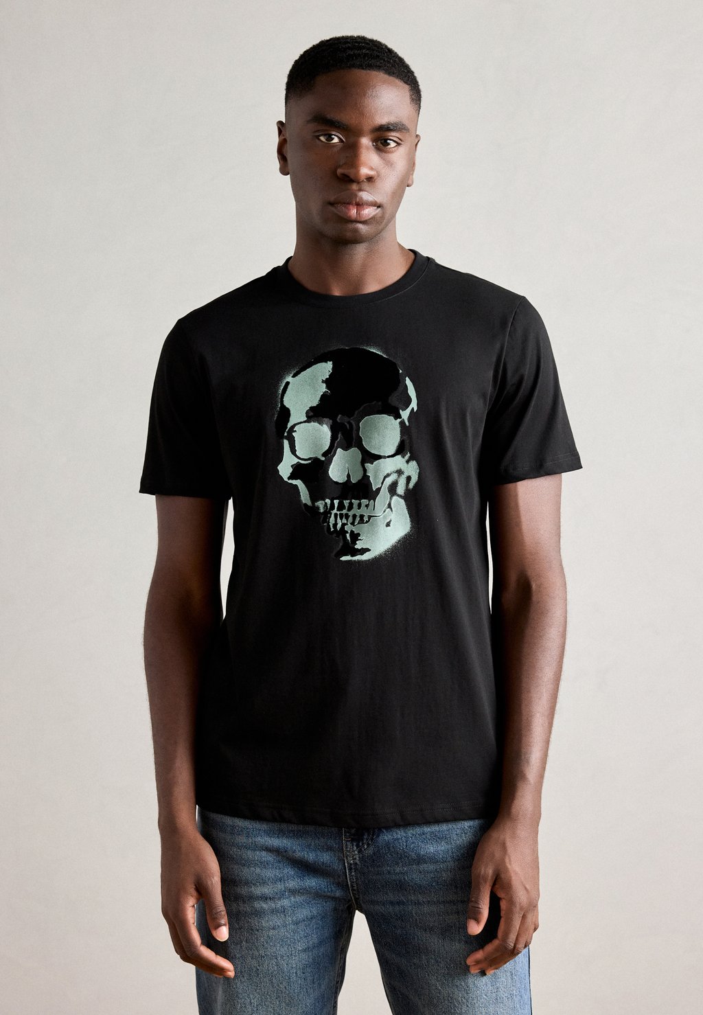 Футболка с принтом REGULAR FIT IN WITH AND FLOCK Antony Morato, черный
Футболка с принтом REGULAR FIT IN WITH AND FLOCK Antony Morato, черный