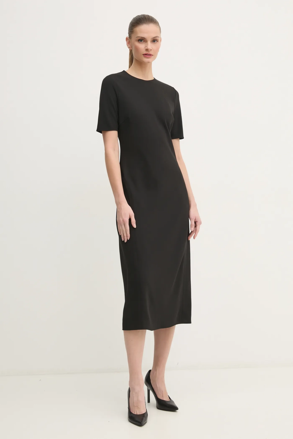 Платье Calvin Klein, черный
Платье Calvin Klein, черный