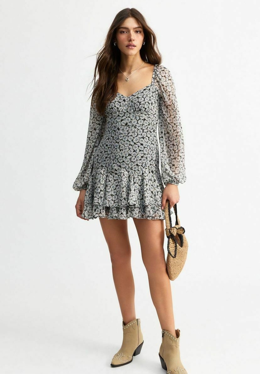 Повседневное платье DAISY New Look, молочный
Повседневное платье DAISY New Look, молочный