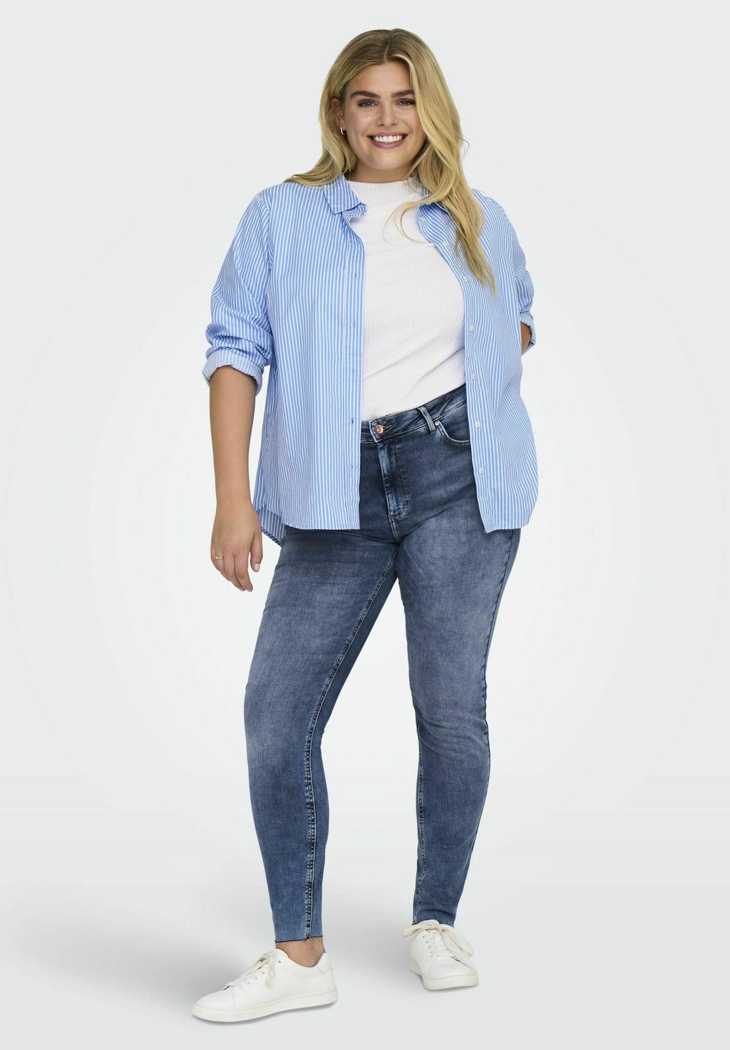 Джинсы облегающие CARWILLY ONLY Carmakoma, синий деним
Джинсы облегающие CARWILLY ONLY Carmakoma, синий деним