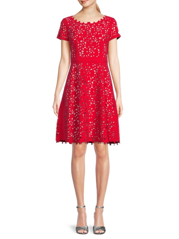 Платье А-силуэта с кружевом Focus By Shani, цвет Red Nude
Платье А-силуэта с кружевом Focus By Shani, цвет Red Nude