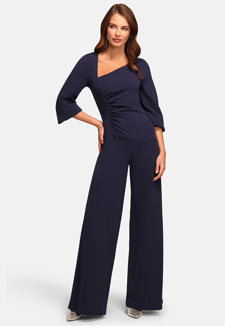 Комбинезон HotSquash WITH SLEEVES, Navy/Dark Blue
Комбинезон HotSquash WITH SLEEVES, Navy/Dark Blue