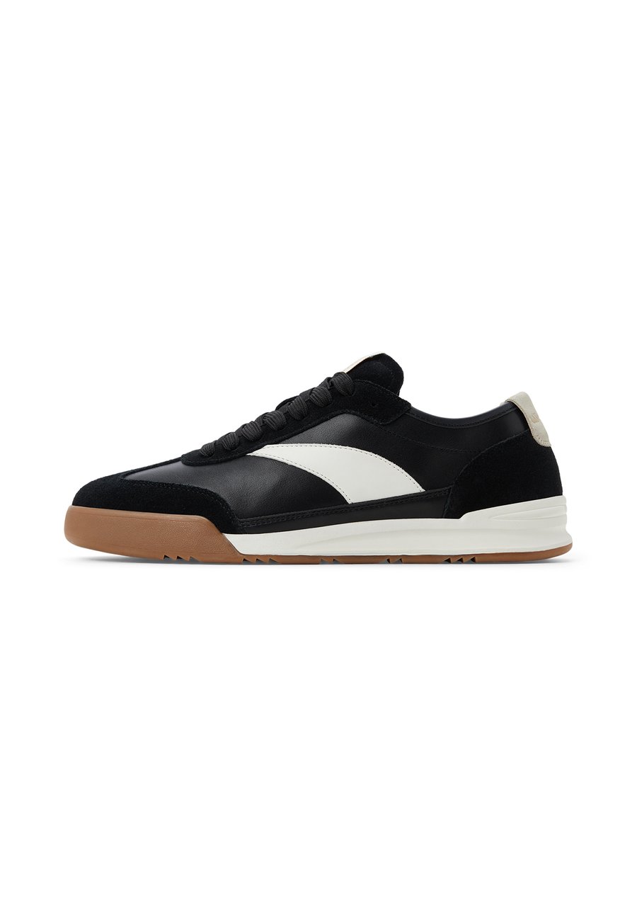 Кроссовки ALDO SNEAKER , Black
Кроссовки ALDO SNEAKER , Black