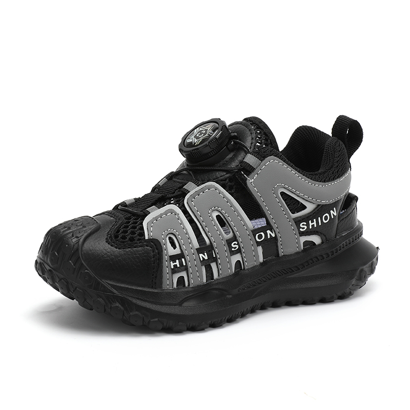 Детские сандалии TONYBEAR, черный
Детские сандалии TONYBEAR, черный