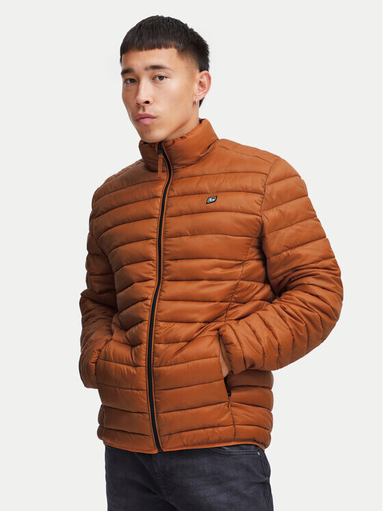 Пуховик стандартного кроя Blend, коричневый
Пуховик стандартного кроя Blend, коричневый