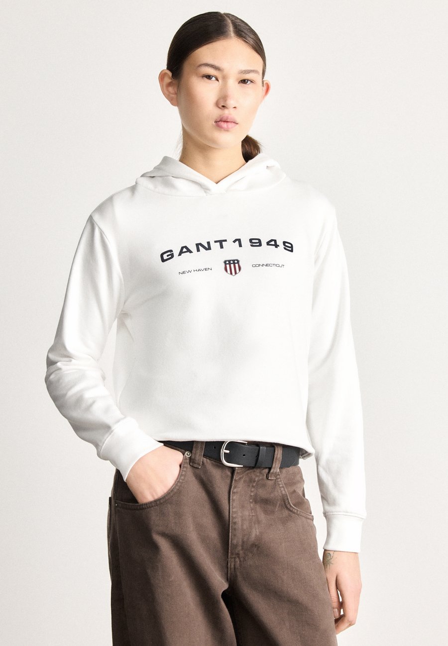 Худи GANT GRAPHIC HOODIE, White
Худи GANT GRAPHIC HOODIE, White