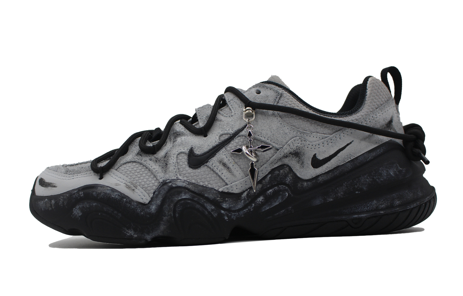 Nike Тех Хера Тайд Блэк Гравити 3 устойчивые к истиранию дышащие низкие кеды унисекс черный серый - черный, цвет Black
Nike Тех Хера Тайд Блэк Гравити 3 устойчивые к истиранию дышащие низкие кеды унисекс черный серый - черный, цвет Black