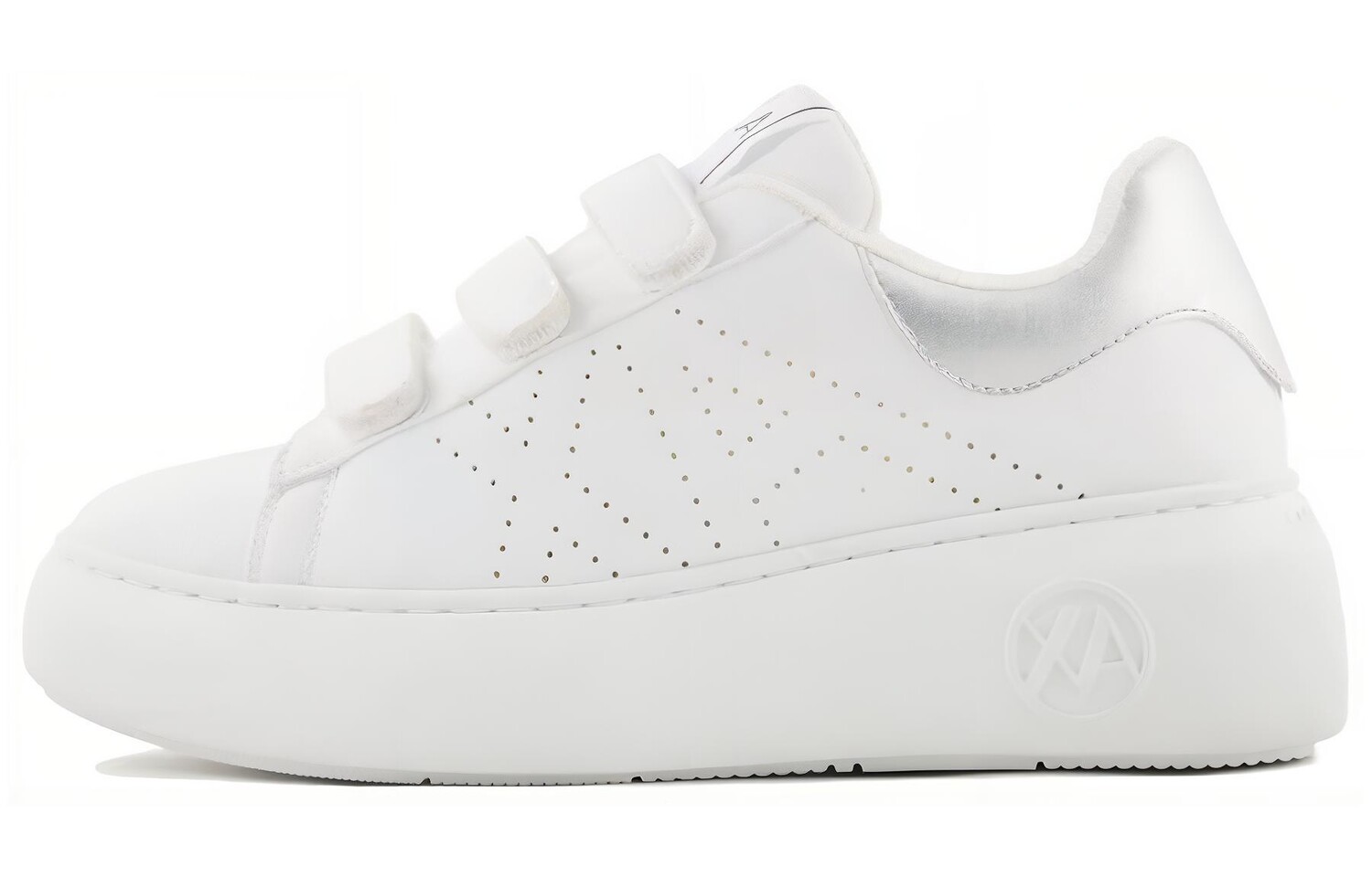 Кеды, скейтборд обувь женская низкая белый Armani Exchange
Кеды, скейтборд обувь женская низкая белый Armani Exchange