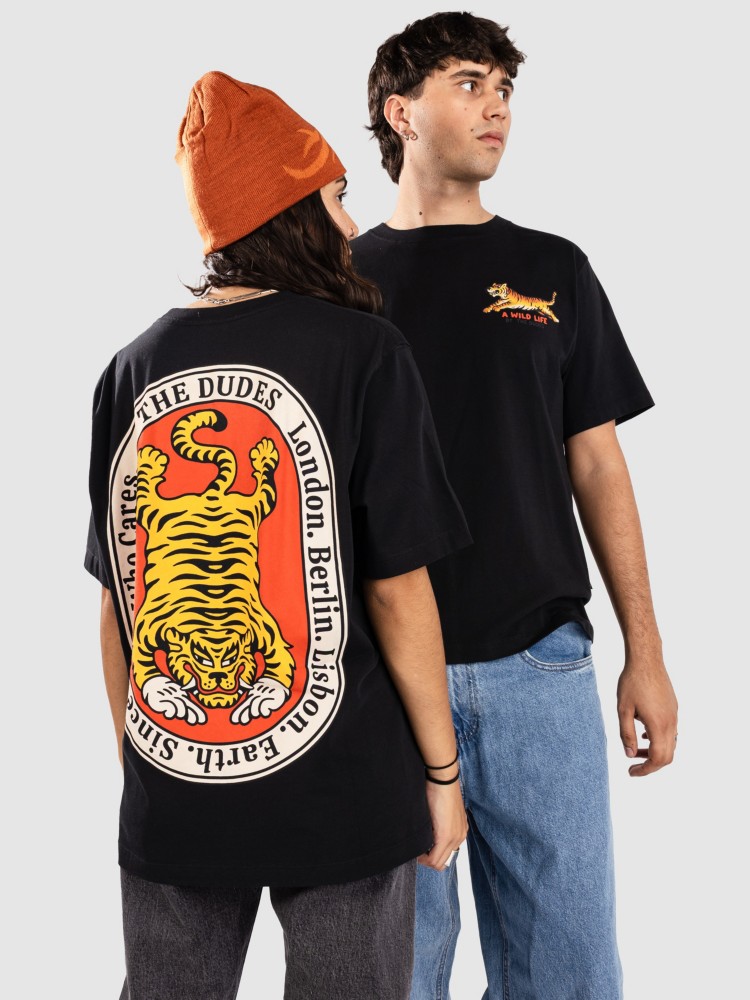 Футболка The Dudes A Wild Life T-Shirt, black, Черный, Футболка The Dudes A Wild Life T-Shirt, black
Футболка The Dudes A Wild Life T-Shirt, black, Черный, Футболка The Dudes A Wild Life T-Shirt, black