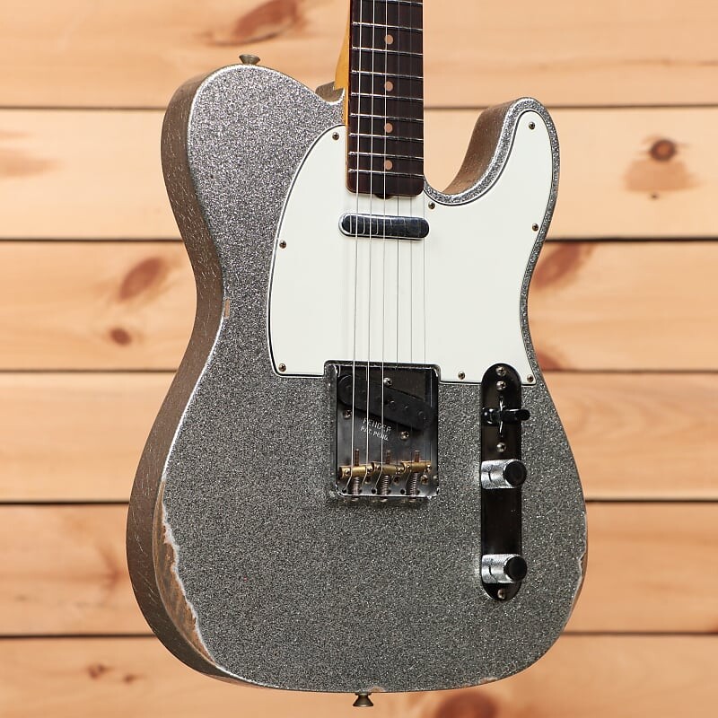 Электрогитара Fender Custom Shop Limited 1961 Telecaster Relic - Aged Silver Sparkle - CZ570656 - PLEK'd
Электрогитара Fender Custom Shop Limited 1961 Telecaster Relic - Aged Silver Sparkle - CZ570656 - PLEK'd