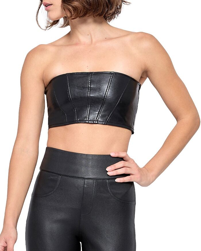 Топ AS by DF Magra из переработанной кожи, черный
Топ AS by DF Magra из переработанной кожи, черный