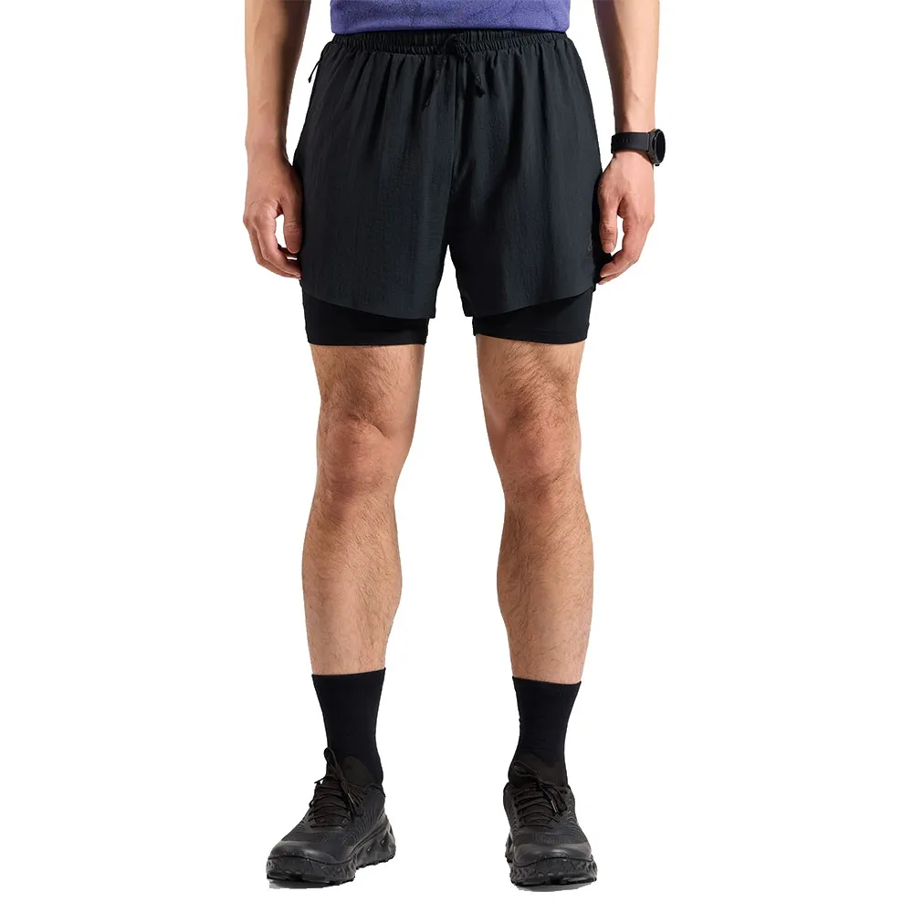 Шорты Odlo 323932 Zeroweight 5 Inch shorts, черный
Шорты Odlo 323932 Zeroweight 5 Inch shorts, черный