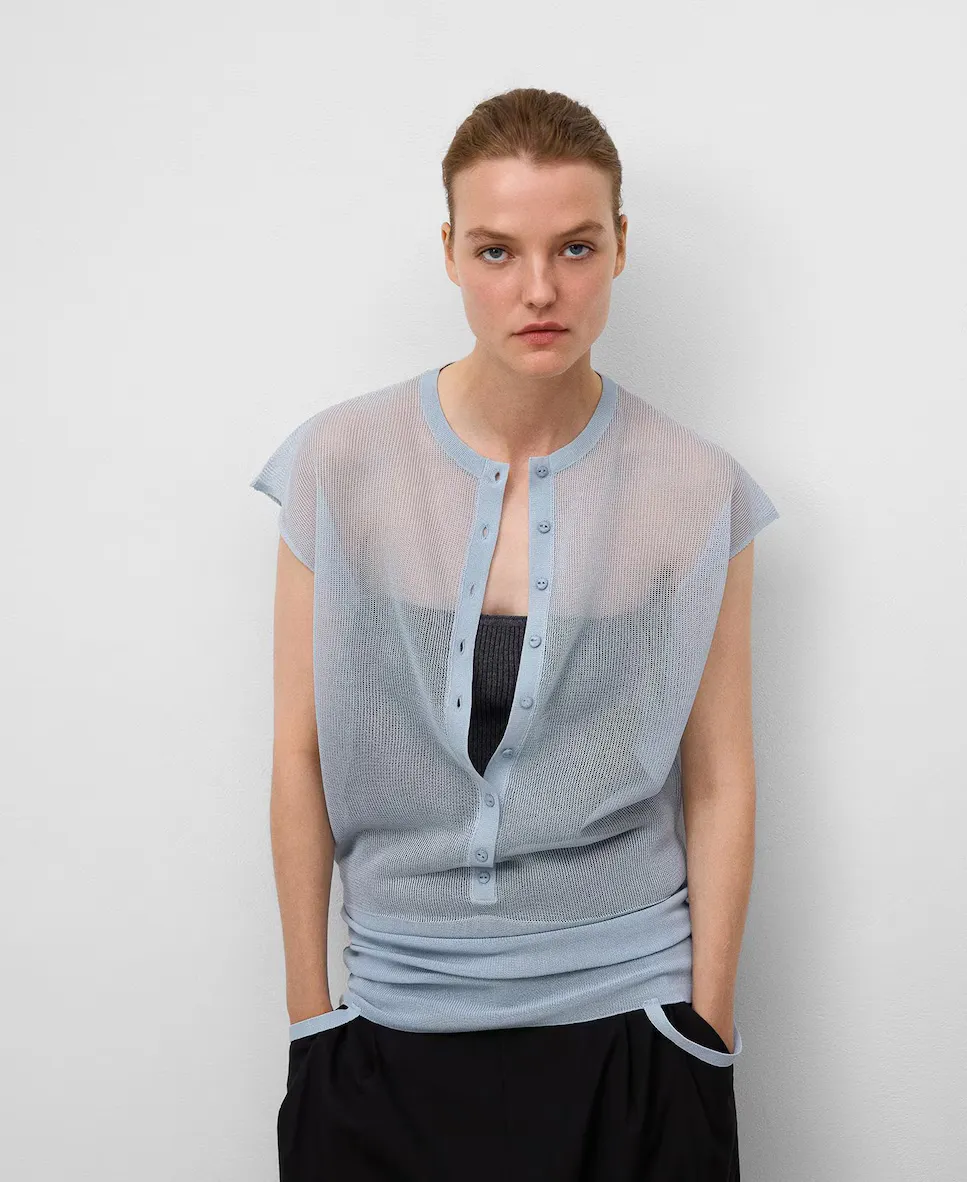 Женский джемпер из комбинированной пряжи с коротким рукавом Adolfo Dominguez, светло-голубой
Женский джемпер из комбинированной пряжи с коротким рукавом Adolfo Dominguez, светло-голубой