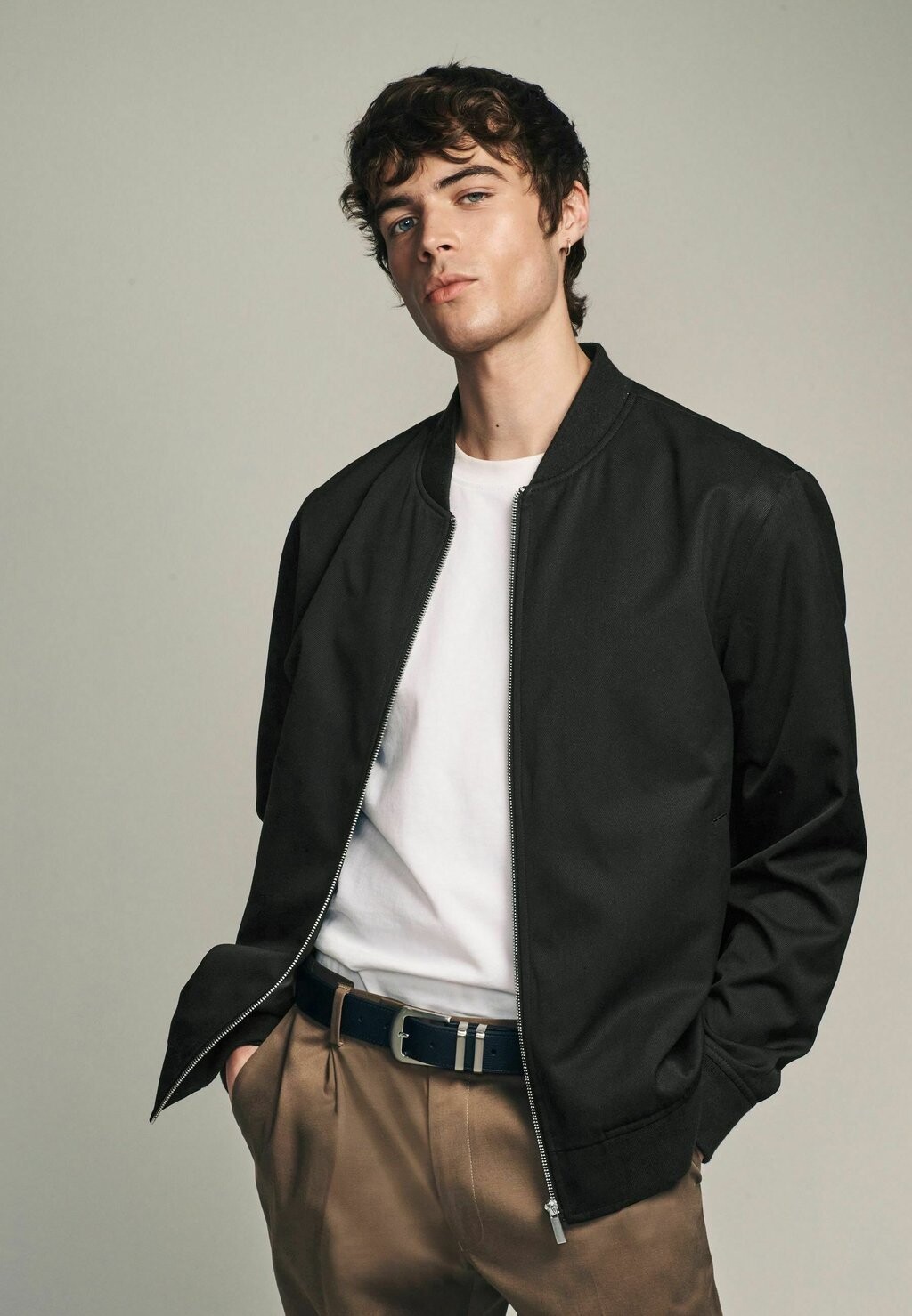 Куртка-бомбер SMART REGULAR FIT Next, черный
Куртка-бомбер SMART REGULAR FIT Next, черный