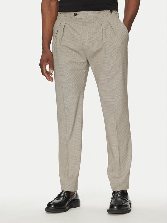 Брюки чинос классического кроя Liu Jo, бежевый
Брюки чинос классического кроя Liu Jo, бежевый