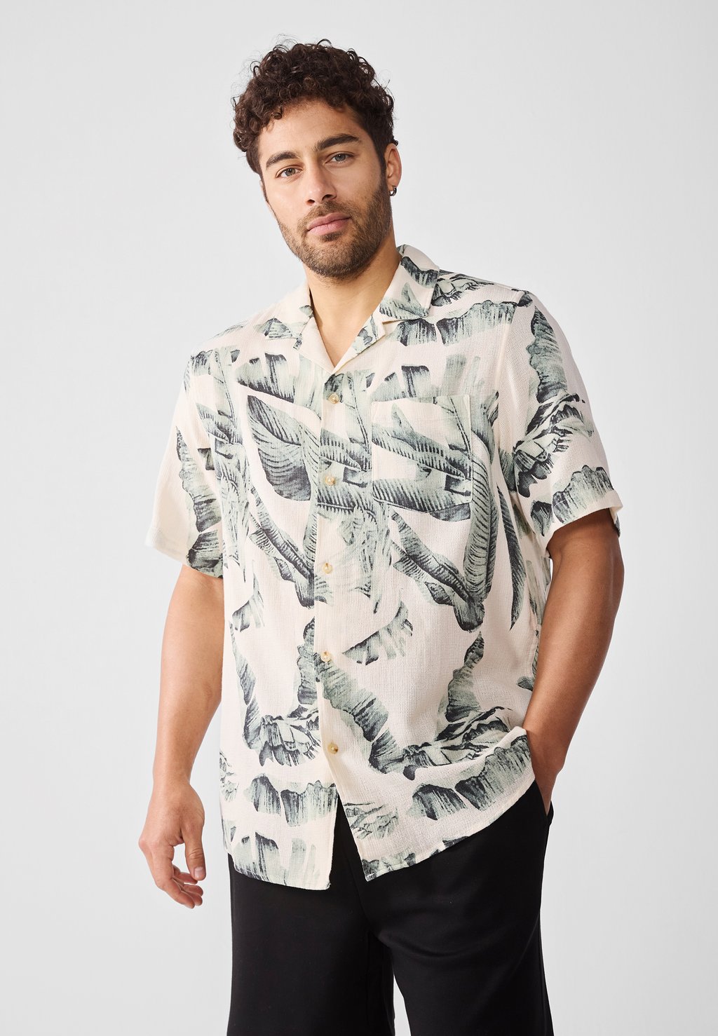 Рубашка Pier One, бежевый
Рубашка Pier One, бежевый