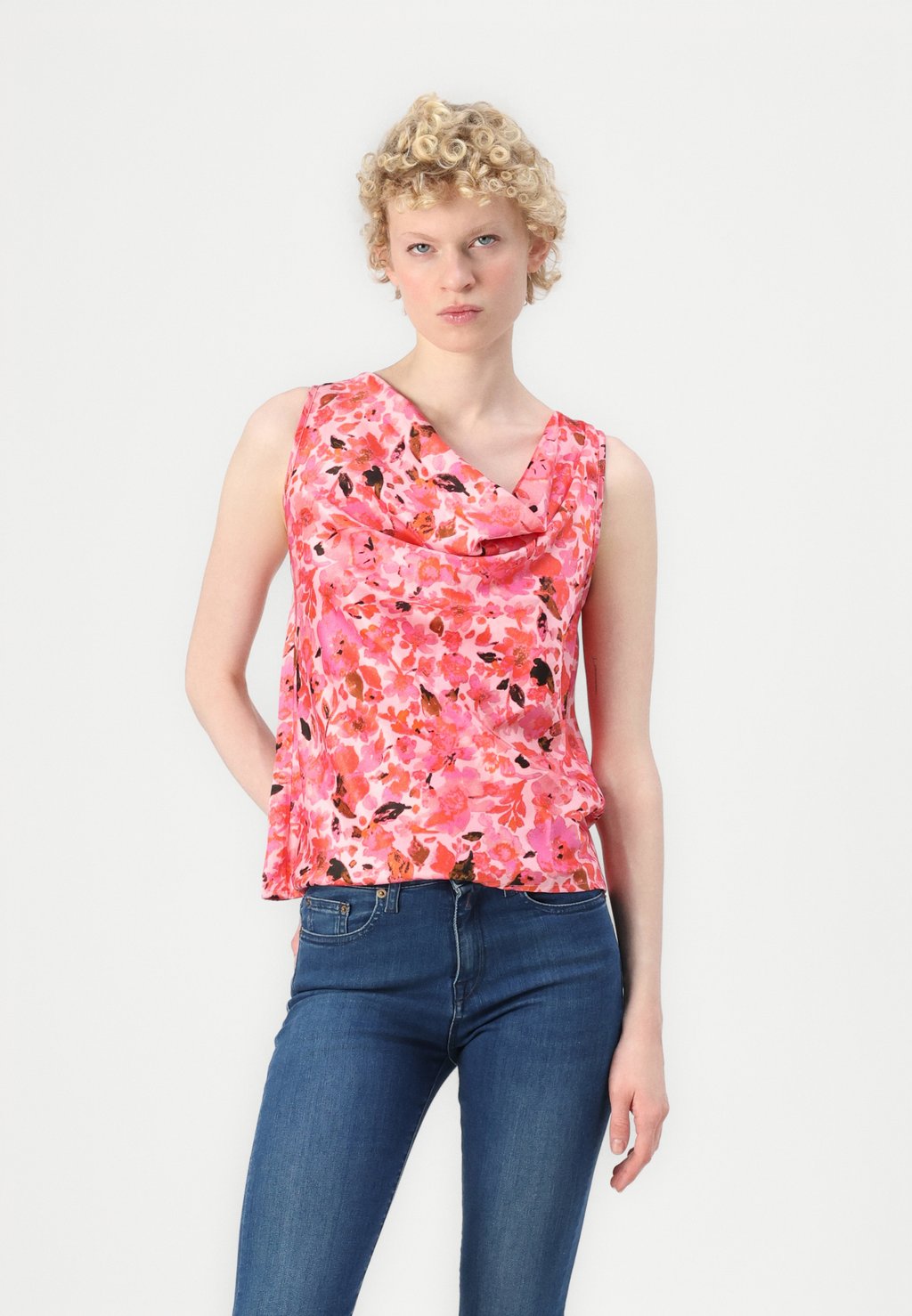 Топ VIANITA WATERFALL VILA, фуксия
Топ VIANITA WATERFALL VILA, фуксия