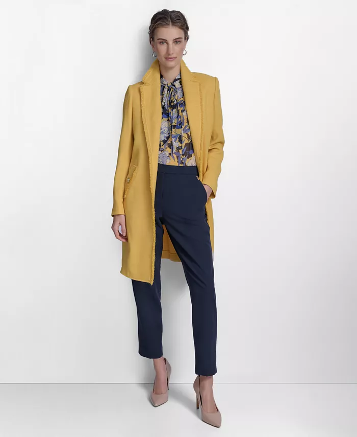 Женский комплект: куртка Topper, блуза с галстуком и брюки Tommy Hilfiger, красный
Женский комплект: куртка Topper, блуза с галстуком и брюки Tommy Hilfiger, красный