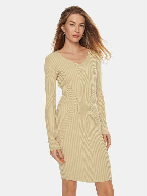 Трикотажное платье приталенного кроя Guess, бежевый
Трикотажное платье приталенного кроя Guess, бежевый