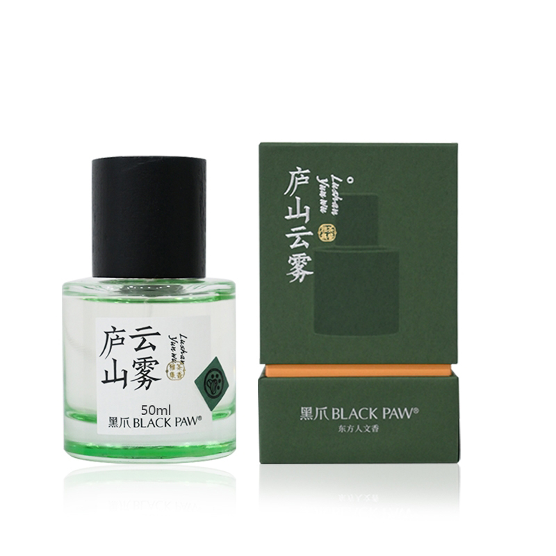 BLACK PAW Tea Collection Lushan Cloud Mist Tea Green Tea Amber, традиционный китайский аромат, восточные древесные ноты
BLACK PAW Tea Collection Lushan Cloud Mist Tea Green Tea Amber, традиционный китайский аромат, восточные древесные ноты