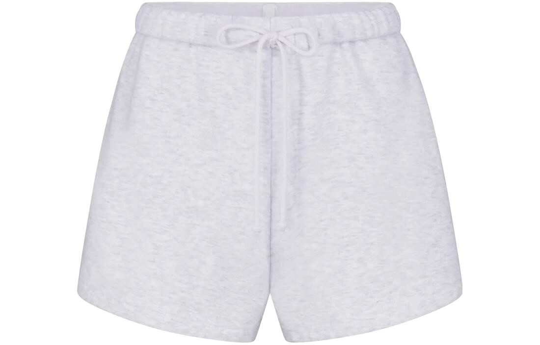 Повседневные шорты женские Skims
Повседневные шорты женские Skims