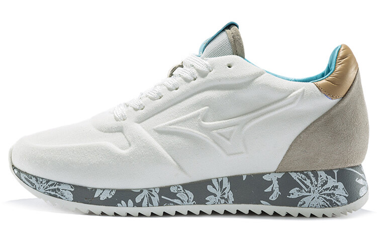 Кроссовки женские с низким верхом белые/серые Mizuno
Кроссовки женские с низким верхом белые/серые Mizuno