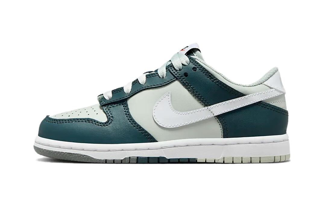 Детские кроссовки для скейтбординга Nike Dunk PS PS, Green
Детские кроссовки для скейтбординга Nike Dunk PS PS, Green