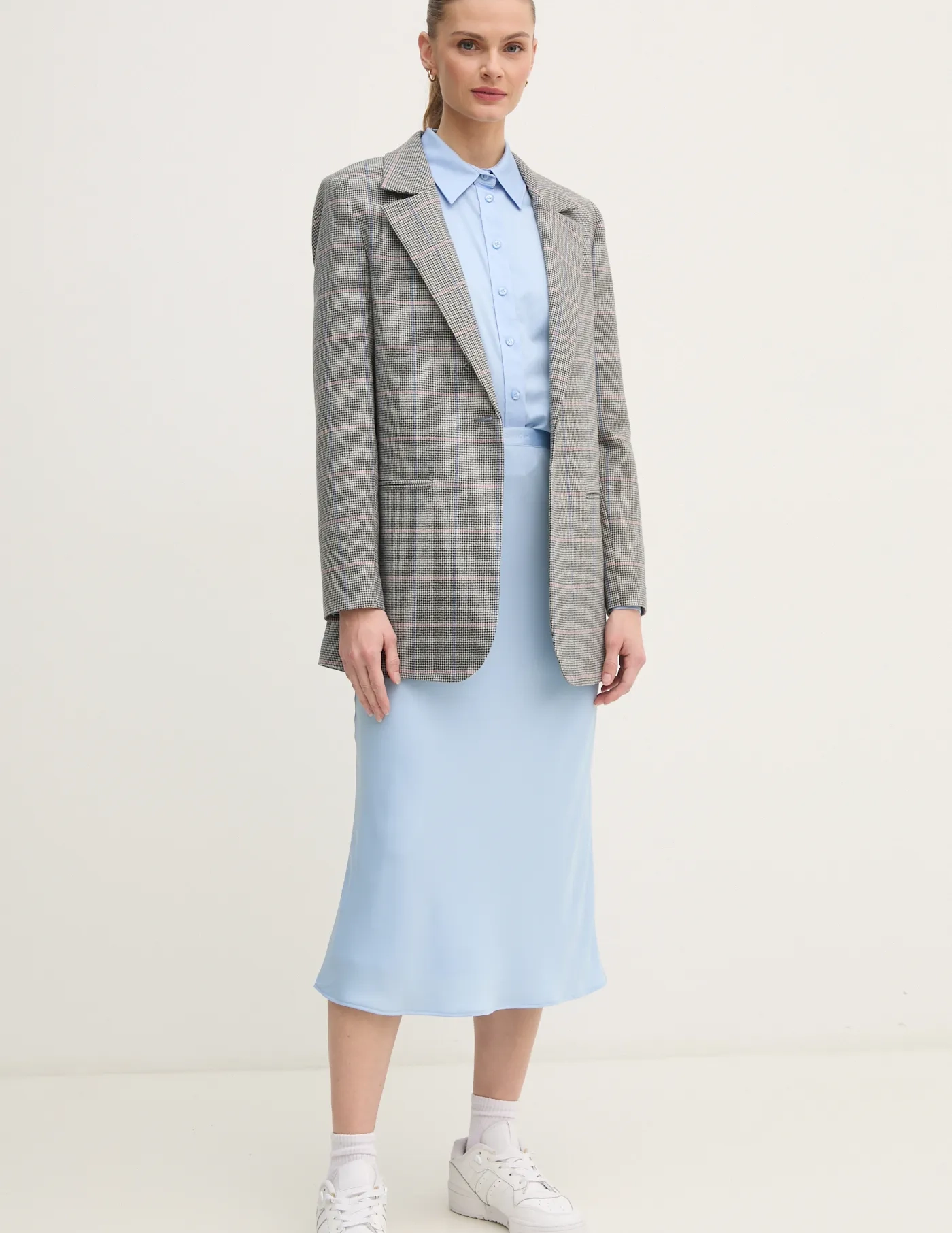 Шерстяная блейзер ФЛАВИЯ Pepe Jeans, серый
Шерстяная блейзер ФЛАВИЯ Pepe Jeans, серый