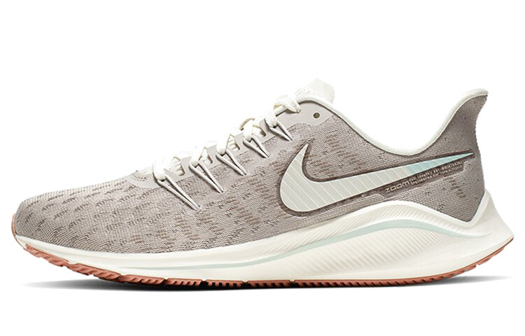 Nike Air Zoom Vomero 14 Кроссовки женские
Nike Air Zoom Vomero 14 Кроссовки женские