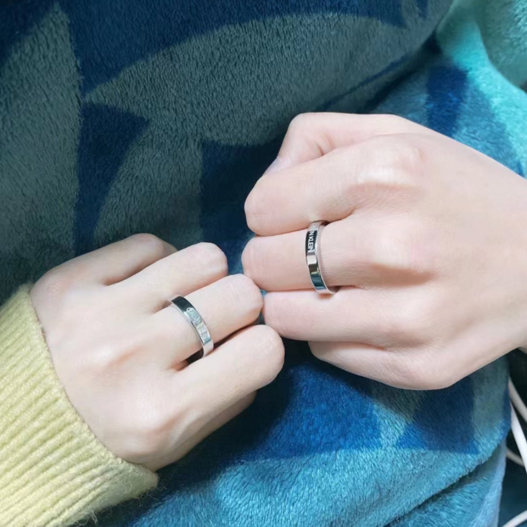 Calvin Klein Кольца из нержавеющей стали унисекс silver
Calvin Klein Кольца из нержавеющей стали унисекс silver