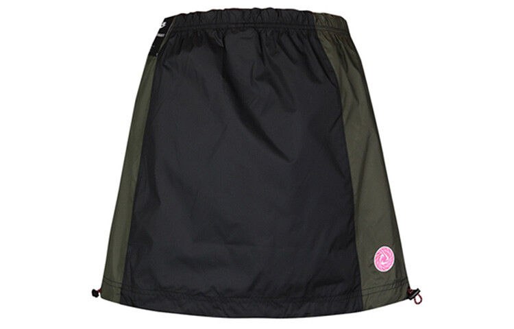 Женская повседневная юбка Nike, цвет Black/Swamp Twilight Yellow
Женская повседневная юбка Nike, цвет Black/Swamp Twilight Yellow