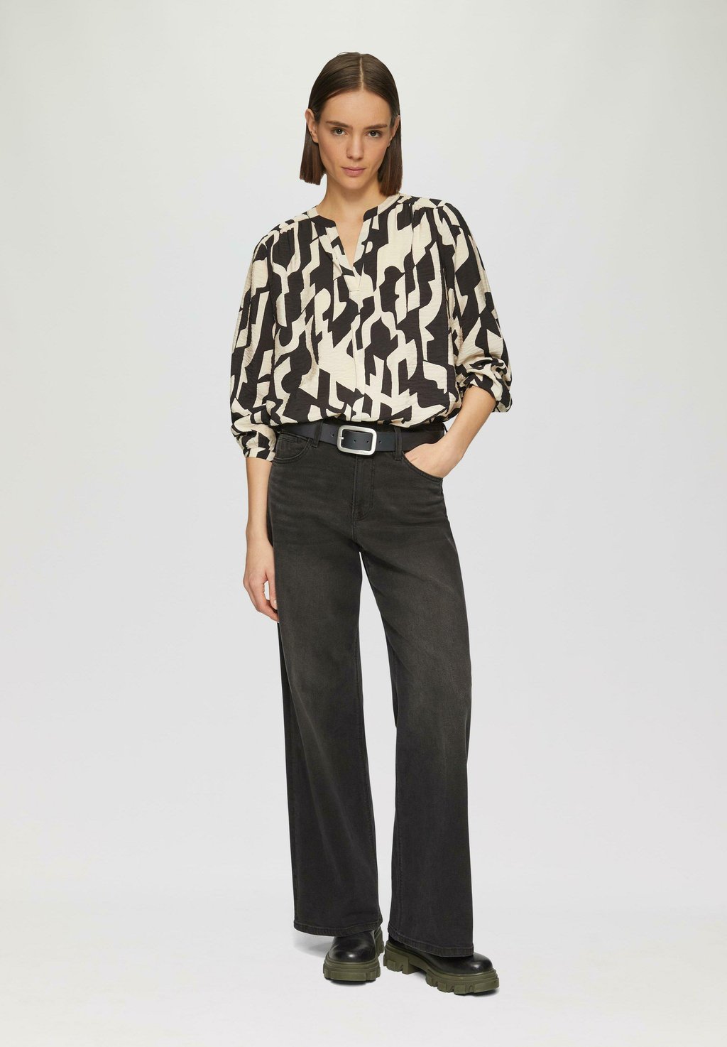 Пояс s.Oliver, черный
Пояс s.Oliver, черный