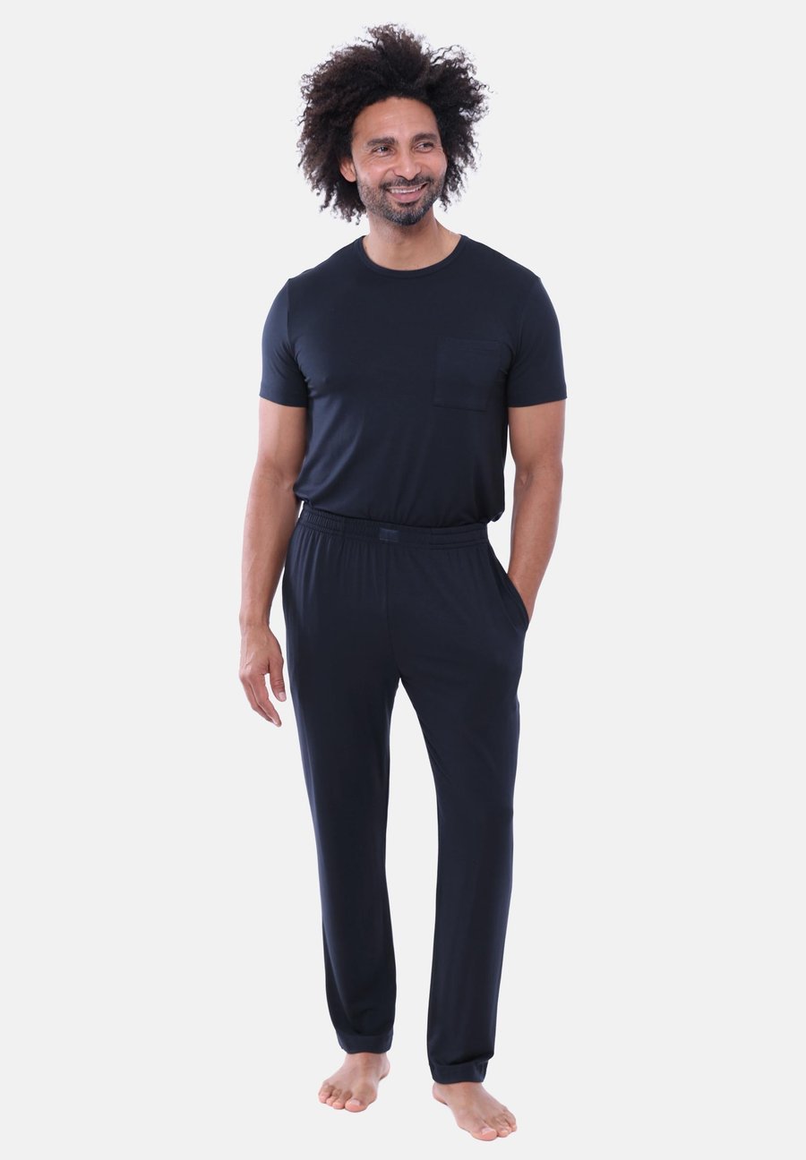 Пижамный комплект mey SET, Marine/Dark Blue
Пижамный комплект mey SET, Marine/Dark Blue