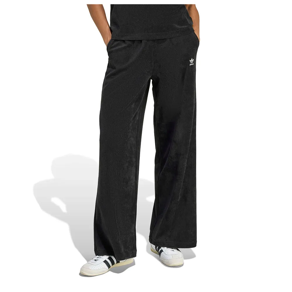 Спортивные брюки adidas Originals Essentials Chenile Track, черный
Спортивные брюки adidas Originals Essentials Chenile Track, черный