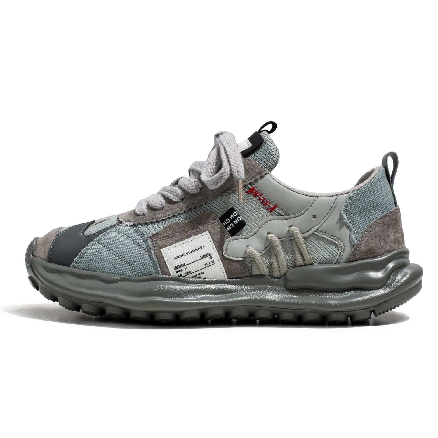 Dao Tu Sen Мужские белые кеды низкие, цвет White (8068-Agent)
Dao Tu Sen Мужские белые кеды низкие, цвет White (8068-Agent)