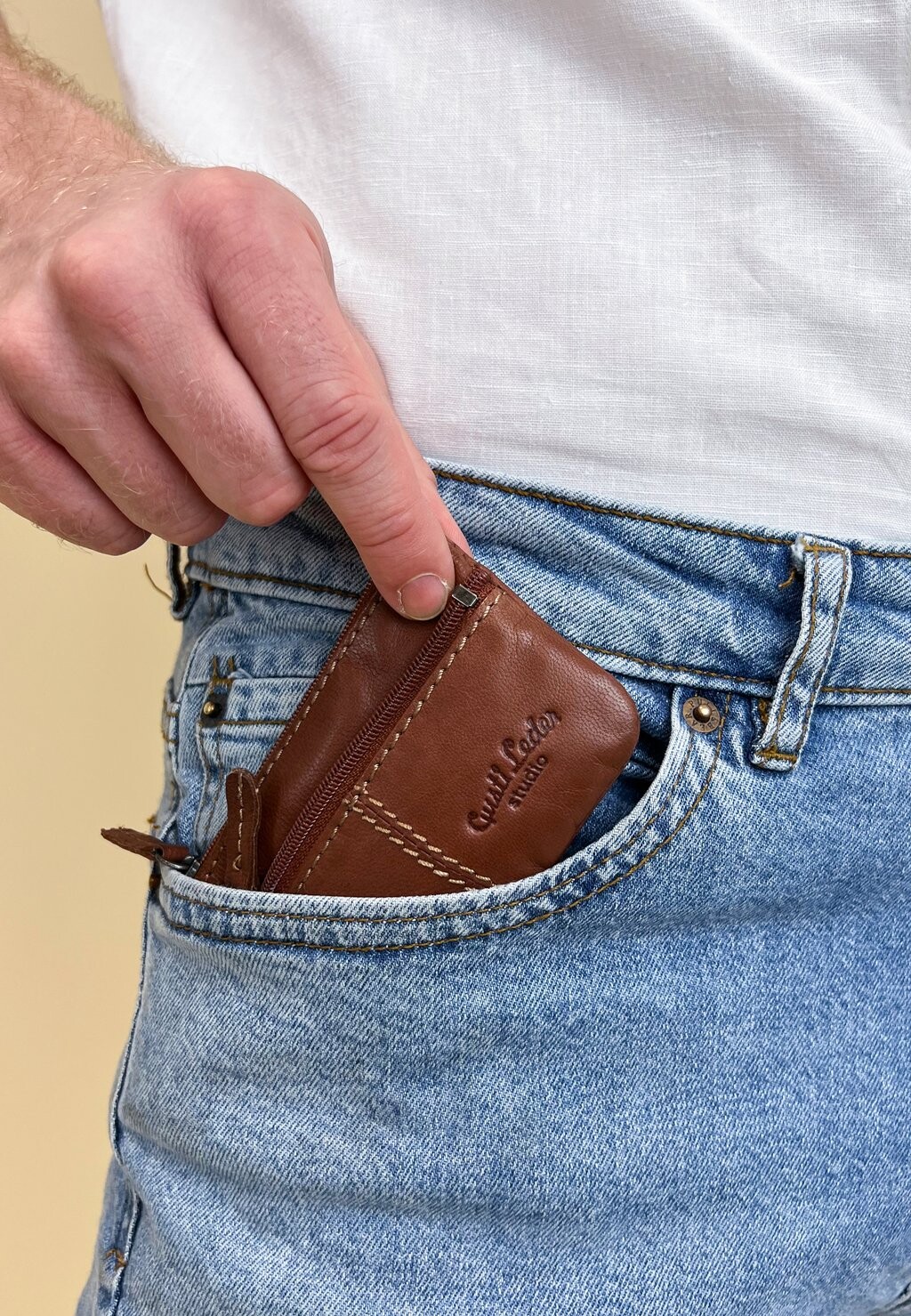 Клатч FIRMIN L. Gusti Leder, цвет dunkelbraun, Коричневый, Клатч FIRMIN L. Gusti Leder, цвет dunkelbraun 
Клатч FIRMIN L. Gusti Leder, цвет dunkelbraun, Коричневый, Клатч FIRMIN L. Gusti Leder, цвет dunkelbraun