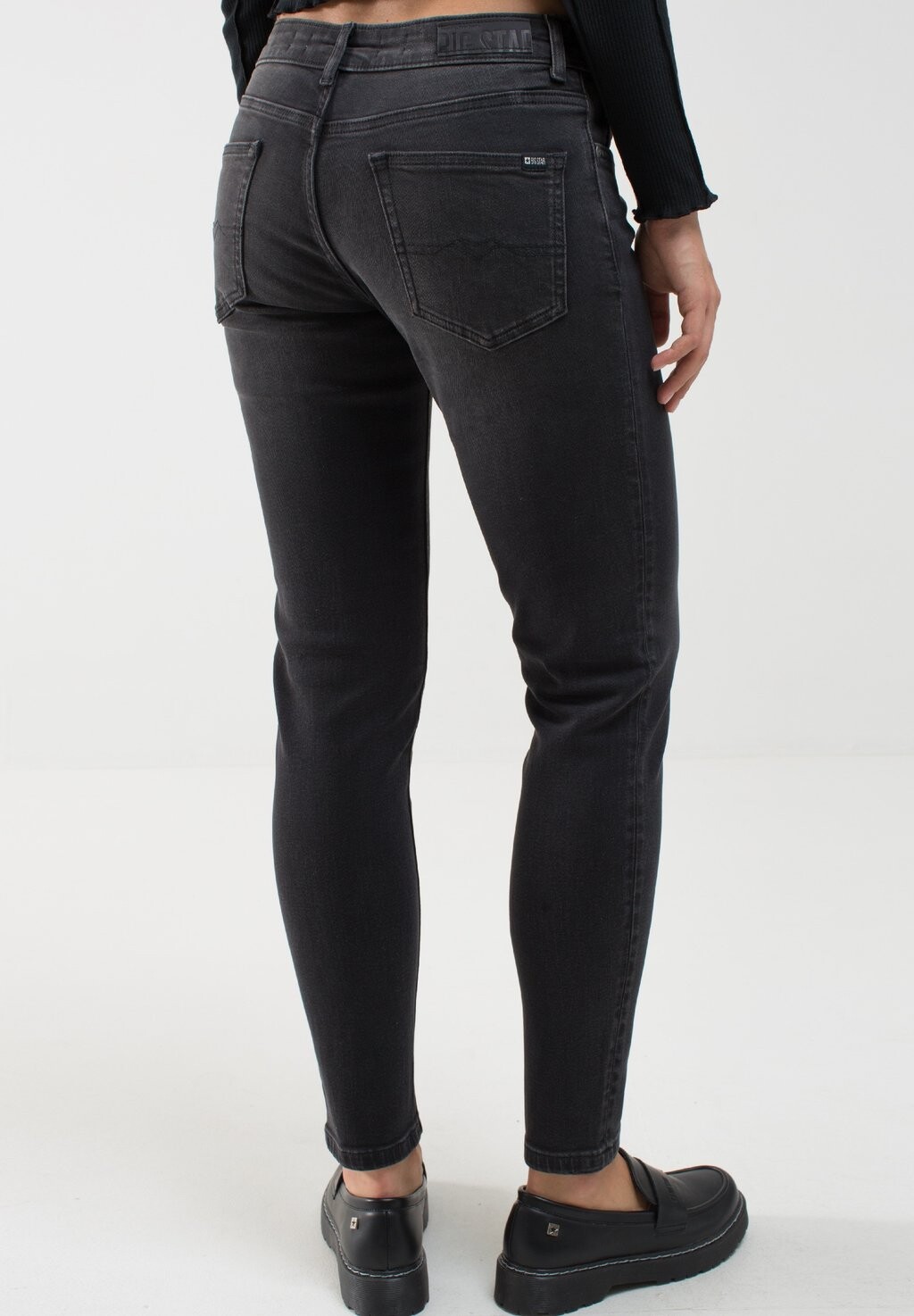 Джинсы зауженного кроя MAGGIE Big Star, серый
Джинсы зауженного кроя MAGGIE Big Star, серый