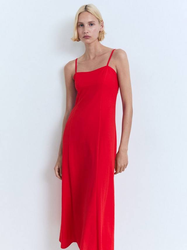 Платье миди с персиковыми бретелями и завязками на спине Mango, Red
Платье миди с персиковыми бретелями и завязками на спине Mango, Red