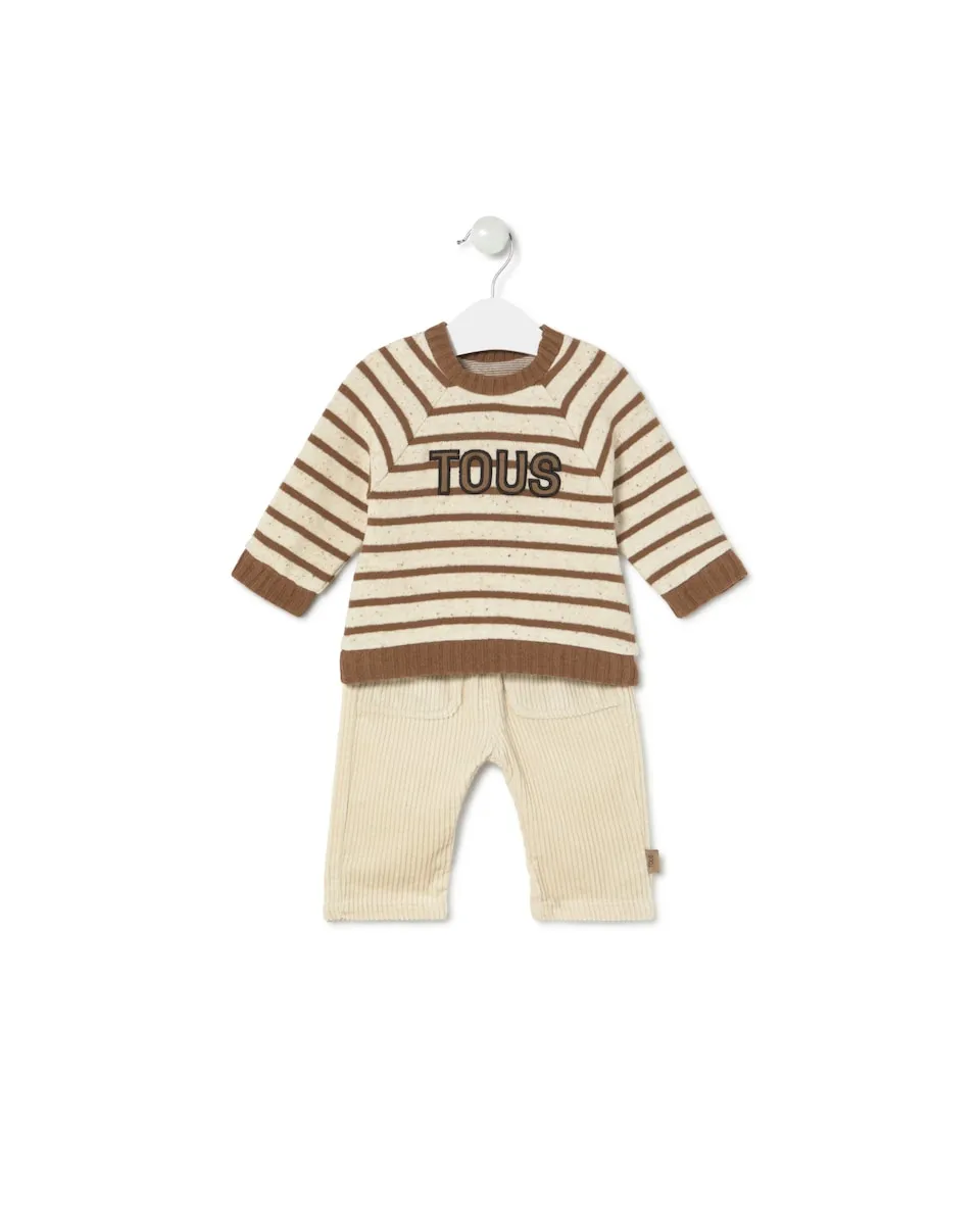 Детский комплект полосатый свитер и вельветовые штаны Tous, светло-бежевый
Детский комплект полосатый свитер и вельветовые штаны Tous, светло-бежевый